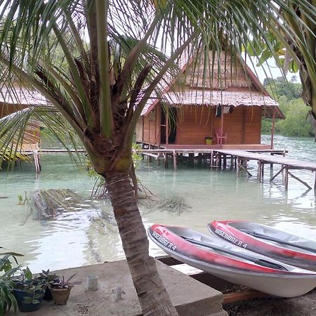Beser Bay Homestay Besir Bagian luar foto