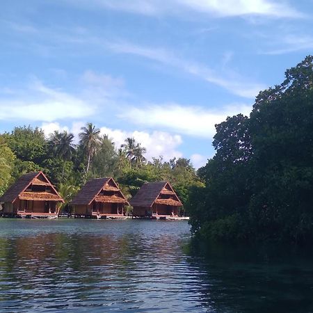 Beser Bay Homestay Besir Bagian luar foto